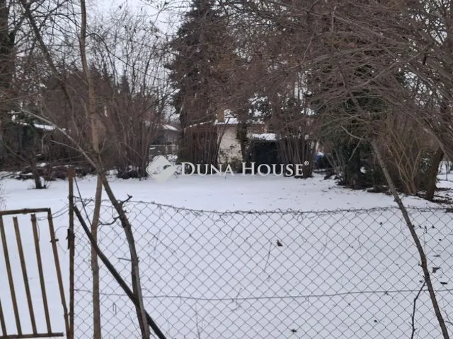 Eladó telek Gárdony 348 nm