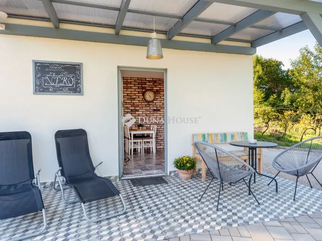 Eladó üdülő és hétvégi ház Pázmánd 180 nm