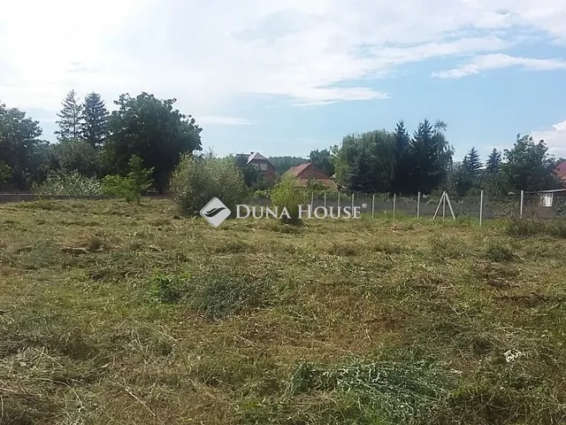 Eladó telek Szikszó 2547 nm