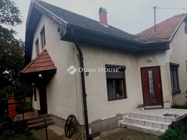 Eladó ház Velence 75 nm