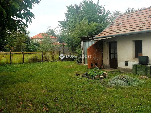 Eladó ház Velence, Gyümölcs utca 75 nm