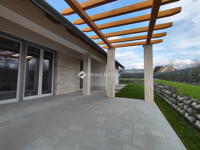 Eladó ház Ráckeresztúr 108 nm