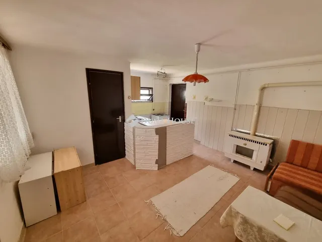 Eladó üdülő és hétvégi ház Pákozd 53 nm