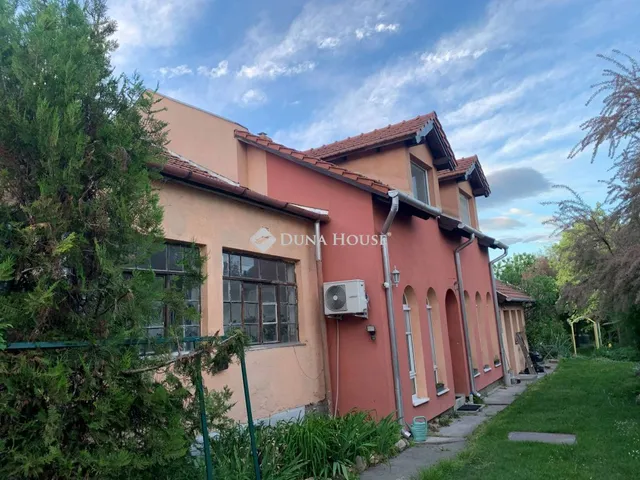 Eladó ház Székesfehérvár 175 nm