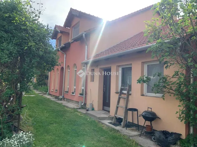 Eladó ház Székesfehérvár 175 nm