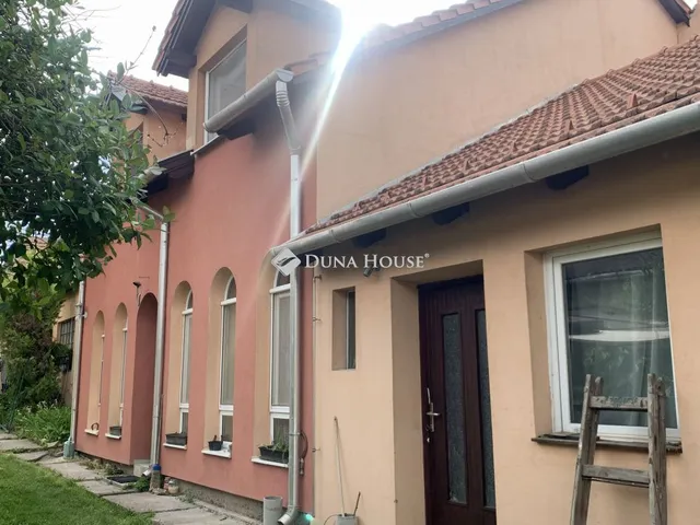 Eladó ház Székesfehérvár 100 nm