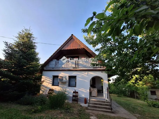 Eladó ház Kincsesbánya 44 nm