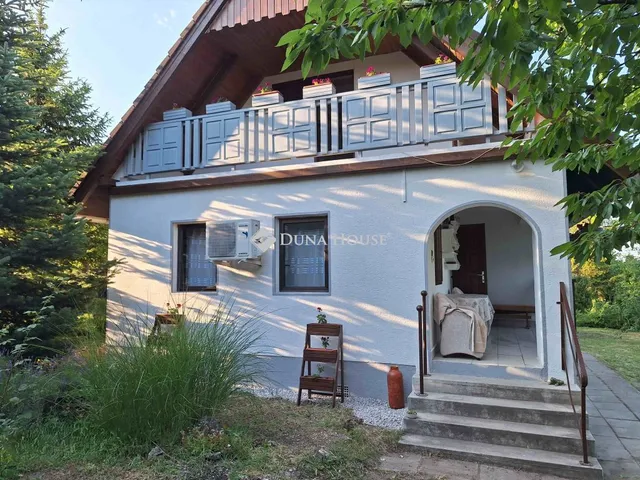 Eladó ház Kincsesbánya 44 nm