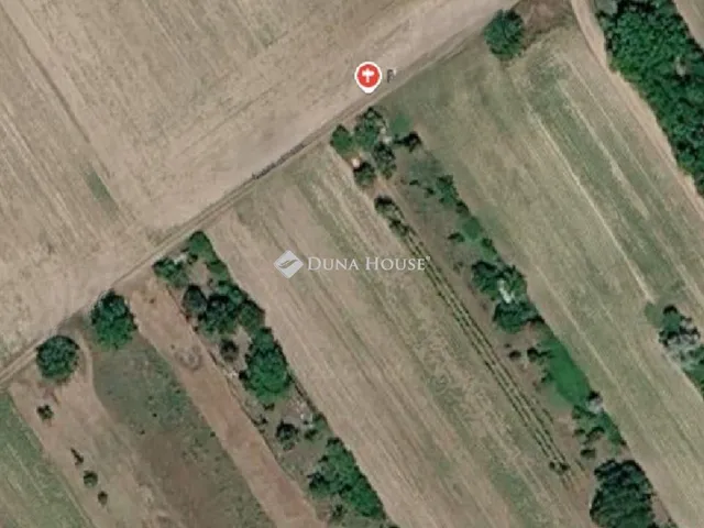 Eladó telek Vál 1380 nm