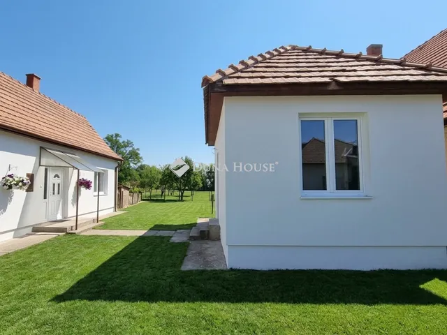 Eladó ház Pákozd 49 nm