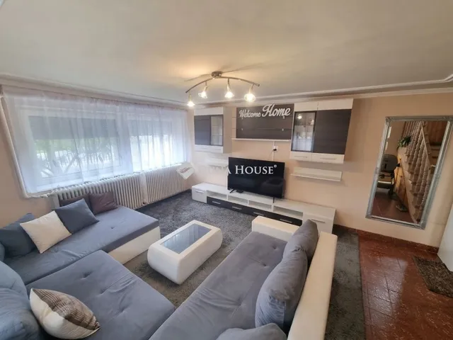 Eladó ház Sárosd 171 nm