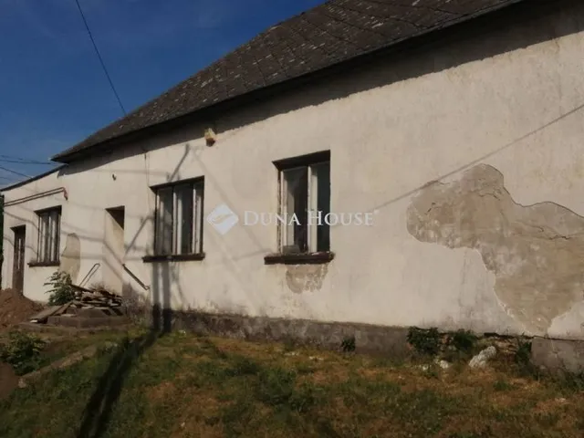 Eladó ház Bakonyszombathely 160 nm