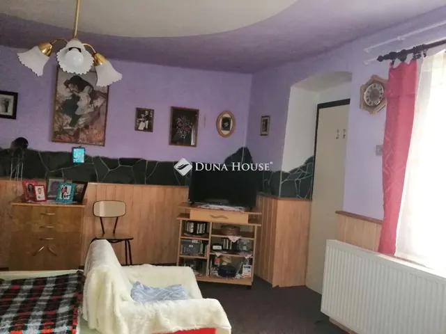 Eladó ház Bakonyszombathely 97 nm