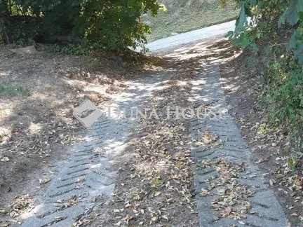 Eladó telek Győrújbarát, Vaskér utca 2665 nm