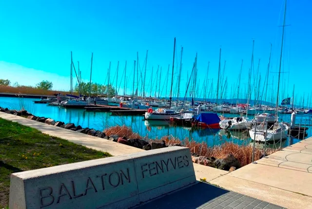 Eladó lakás Balatonfenyves, Keleti utca 92 nm