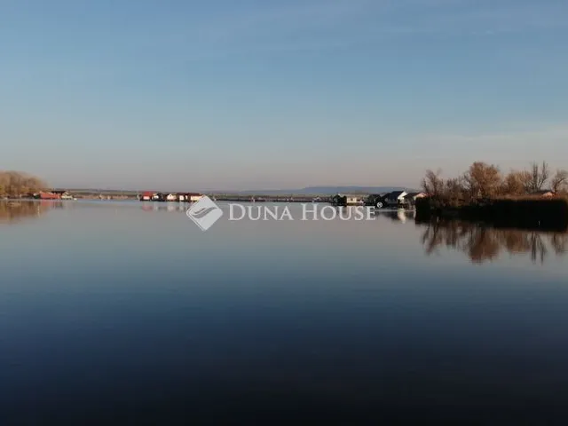 Eladó üdülő és hétvégi ház Bokod, Bokodi úti dűlő 32 nm