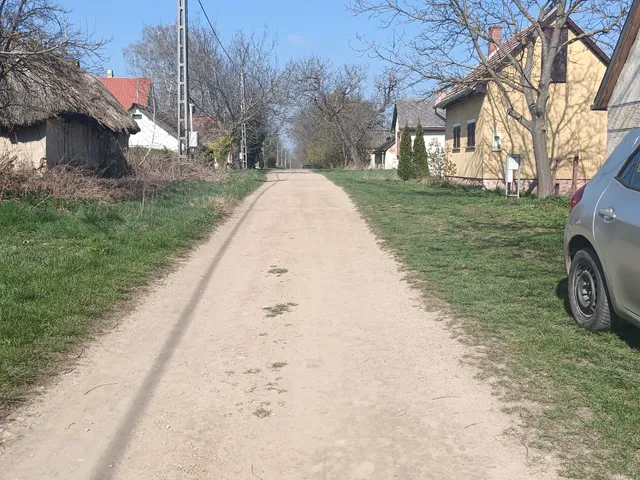 Eladó üdülő és hétvégi ház Vérteskethely 10 nm