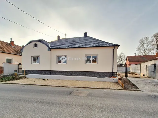 Eladó ház Győrzámoly 110 nm