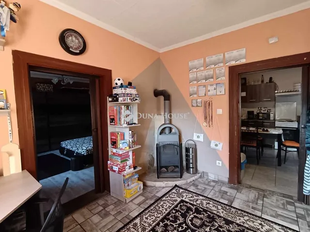 Eladó ház Ácsteszér 62 nm