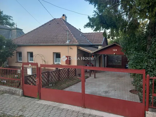 Eladó ház Ácsteszér 62 nm