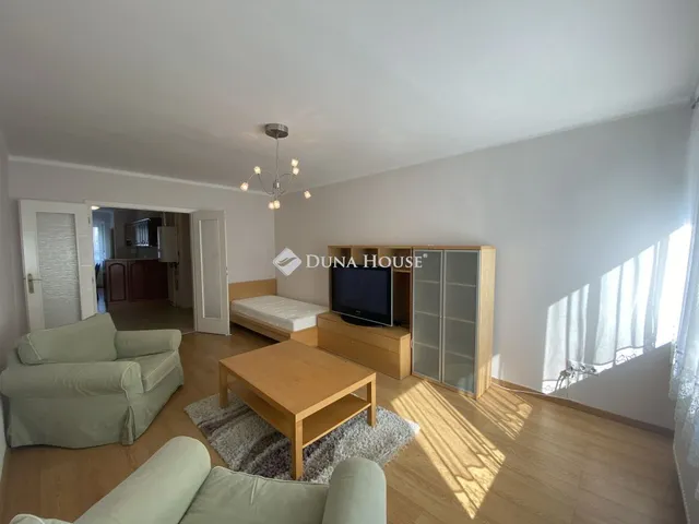 Kiadó lakás Győr 77 nm