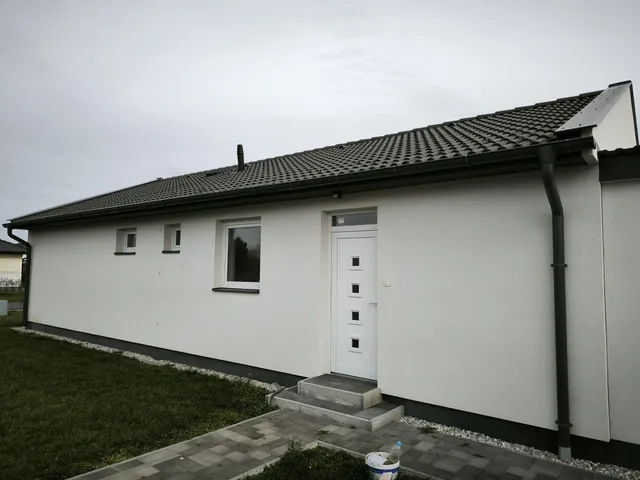 Eladó lakás Vámosszabadi 90 nm