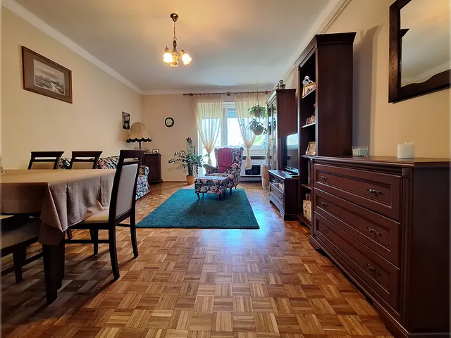 Eladó lakás Győr 70 nm