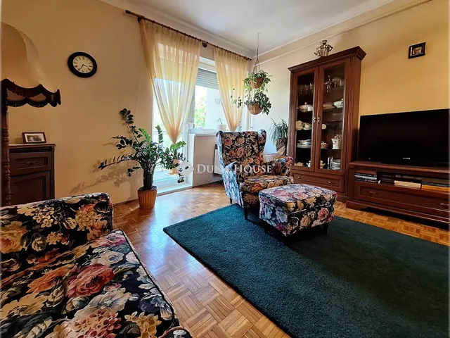 Eladó lakás Győr 70 nm