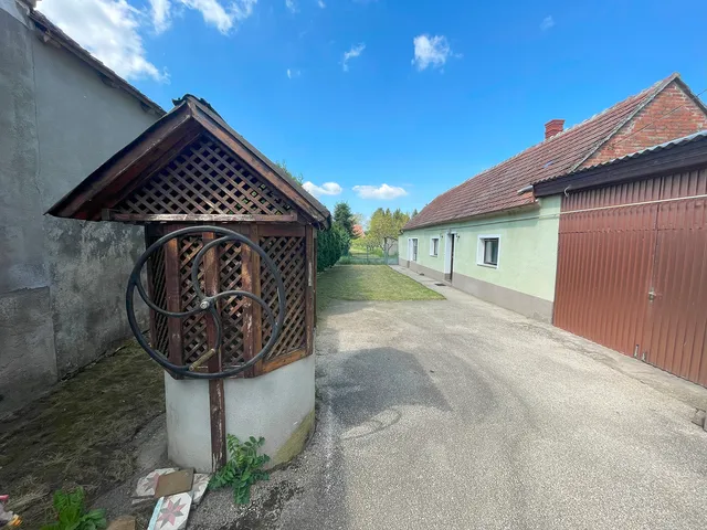 Eladó ház Hosszúpereszteg 95 nm