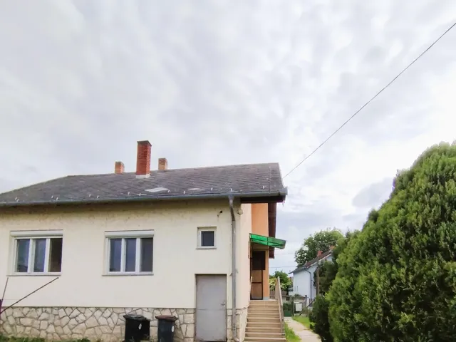 Eladó ház Győr 112 nm