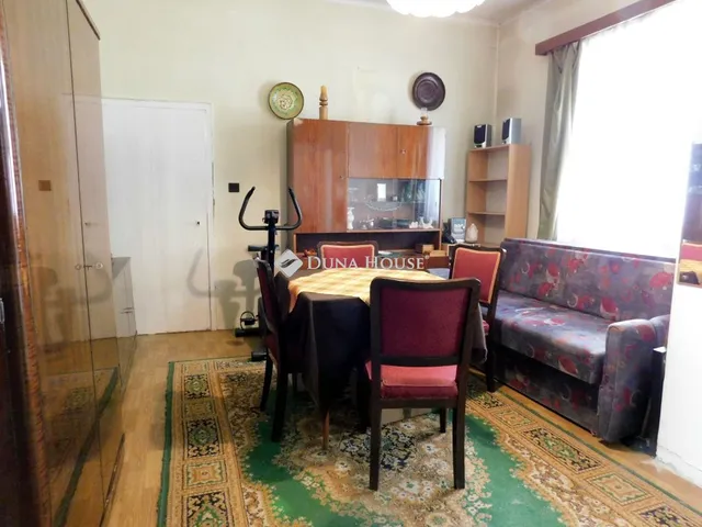 Eladó lakás Győr, Liget utca 118 nm