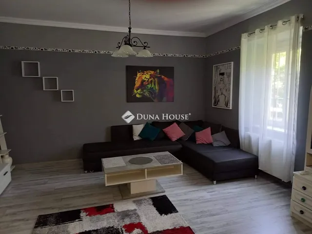 Kiadó lakás Győr 59 nm