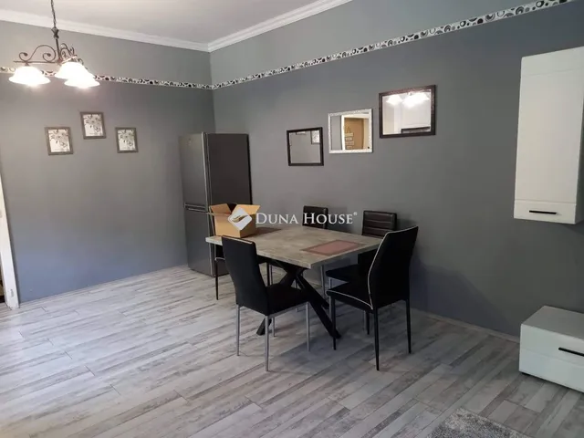 Kiadó lakás Győr 59 nm