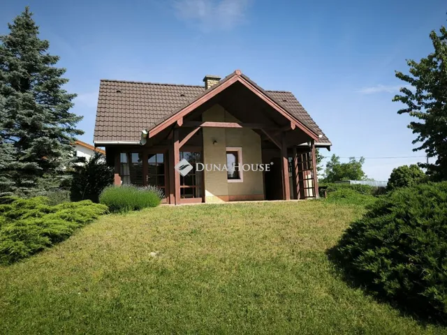 Eladó mezőgazdasági ingatlan Győrújbarát 51 nm