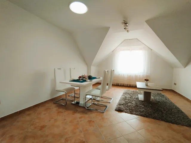 Eladó lakás Győr 74 nm