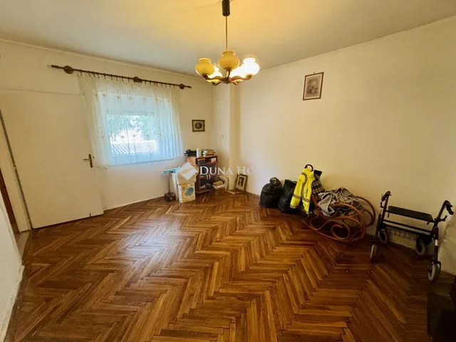 Eladó lakás Komárom 75 nm