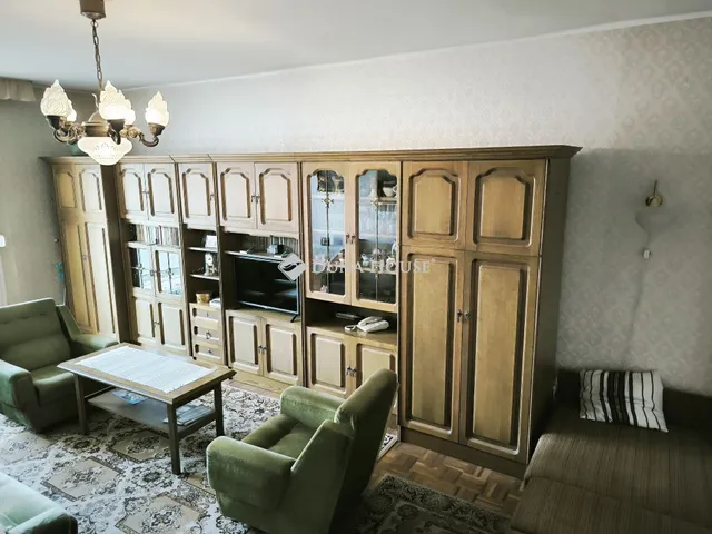 Eladó lakás Győr 57 nm