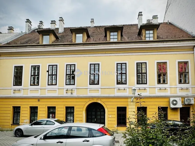Kiadó lakás Győr 79 nm