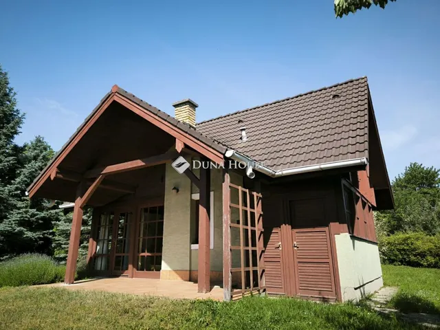 Eladó üdülő és hétvégi ház Győrújbarát 51 nm