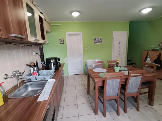 Eladó ház Kisbér, Szent Imre utca 87 nm