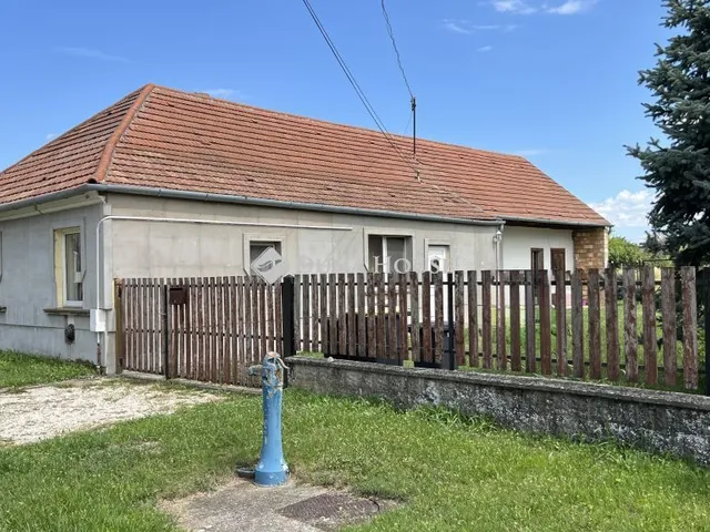 Eladó ház Mosonszentmiklós 87 nm