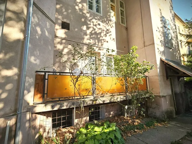 Eladó lakás Győr, Árpád út 89 nm