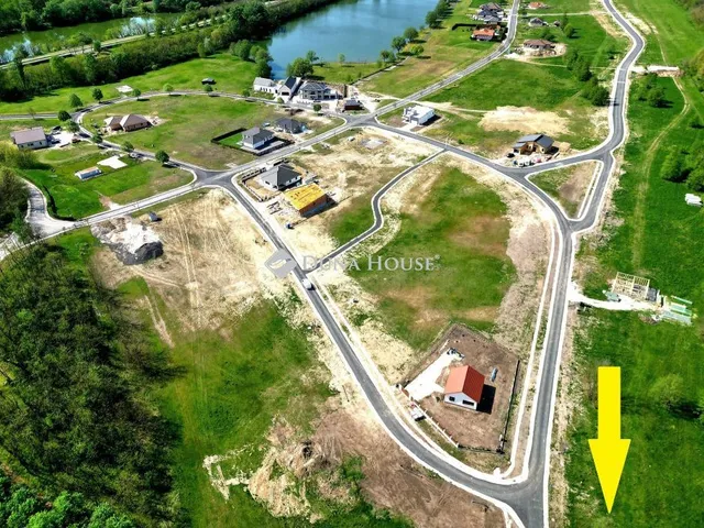 Eladó telek Környe 1177 nm