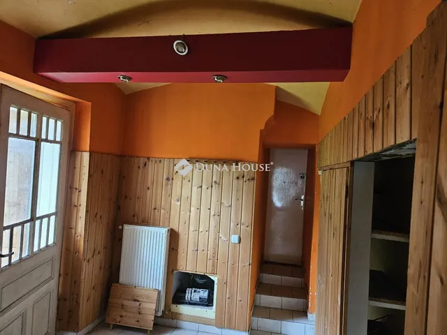 Eladó ház Bakonypéterd, Kossuth Lajos utca 48 nm