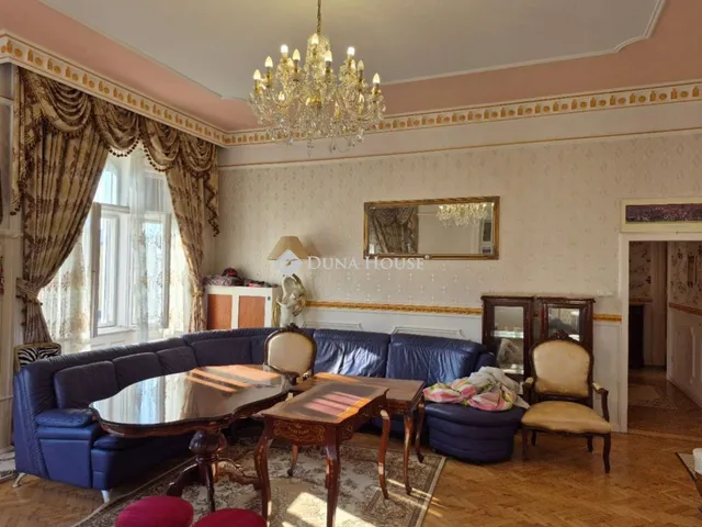 Eladó lakás Győr 83 nm