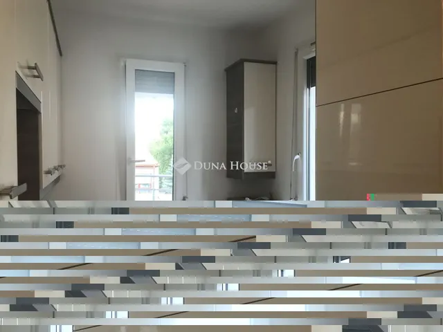 Kiadó lakás Győr, Szövetség utca 80 nm