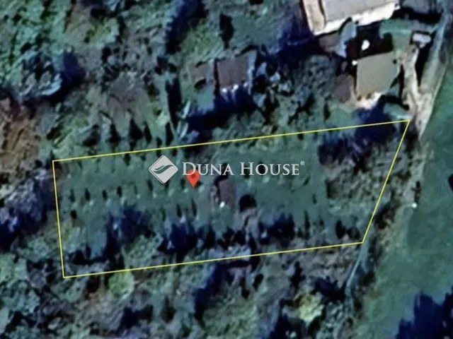 Eladó telek Győrújbarát 1339 nm