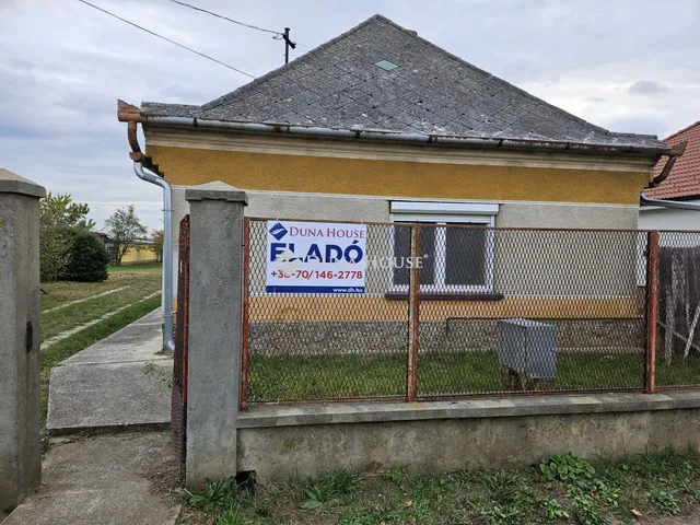 Eladó ház Nyalka 78 nm