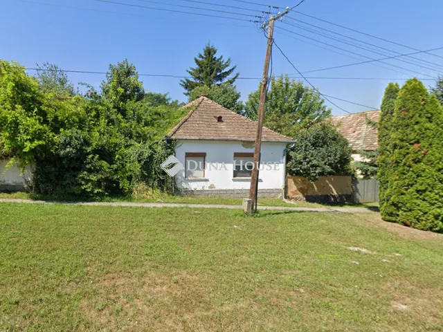 Eladó ház Szerecseny 50 nm