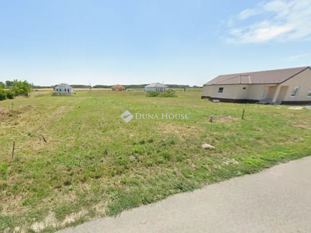 Eladó telek Mecsér, Nincs utca 1007 nm